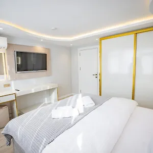  Апартаменты Istanbul Suite